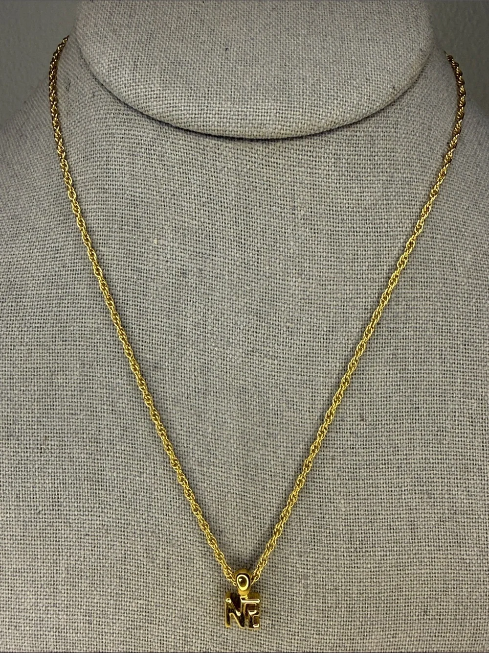Nina Ricci NR Logo Pendant Necklace Gold Tone 16” Chain Vintage